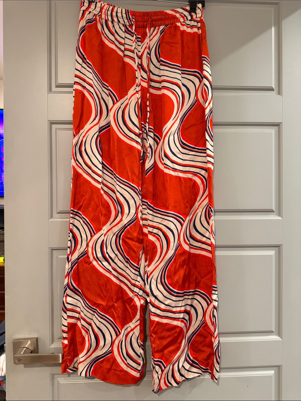 NEW Zara Red Wave-Print Trousers